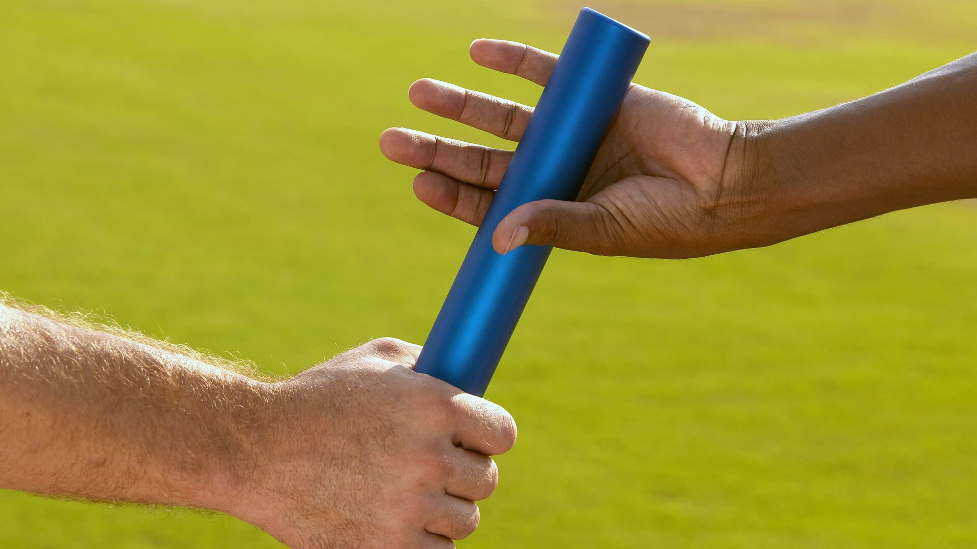 中国足球行业标准化体系不断完善，行业门槛持续提升，足球执行标准